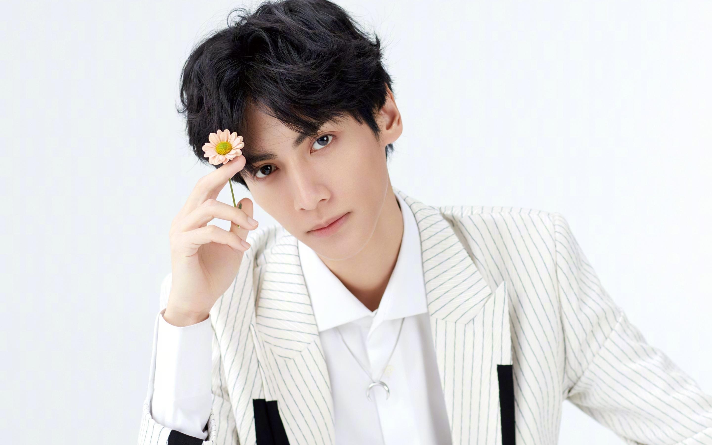 开云官方-达里尔·基:无论是防守抢断还是传球,达里尔·基总能精准无误,达里尔和谁是cp